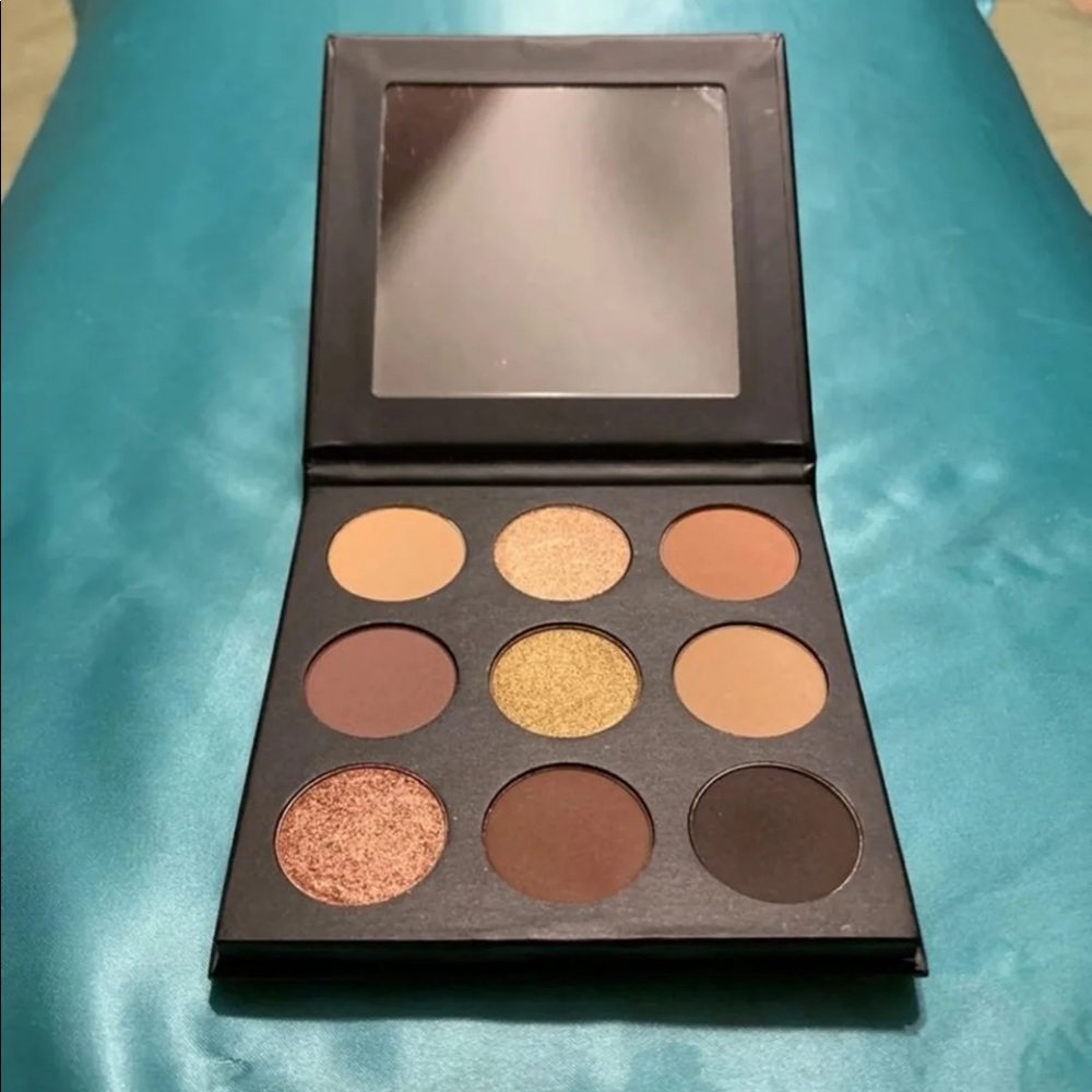 Kylie Cosmetics Sorta Sweet Palette
